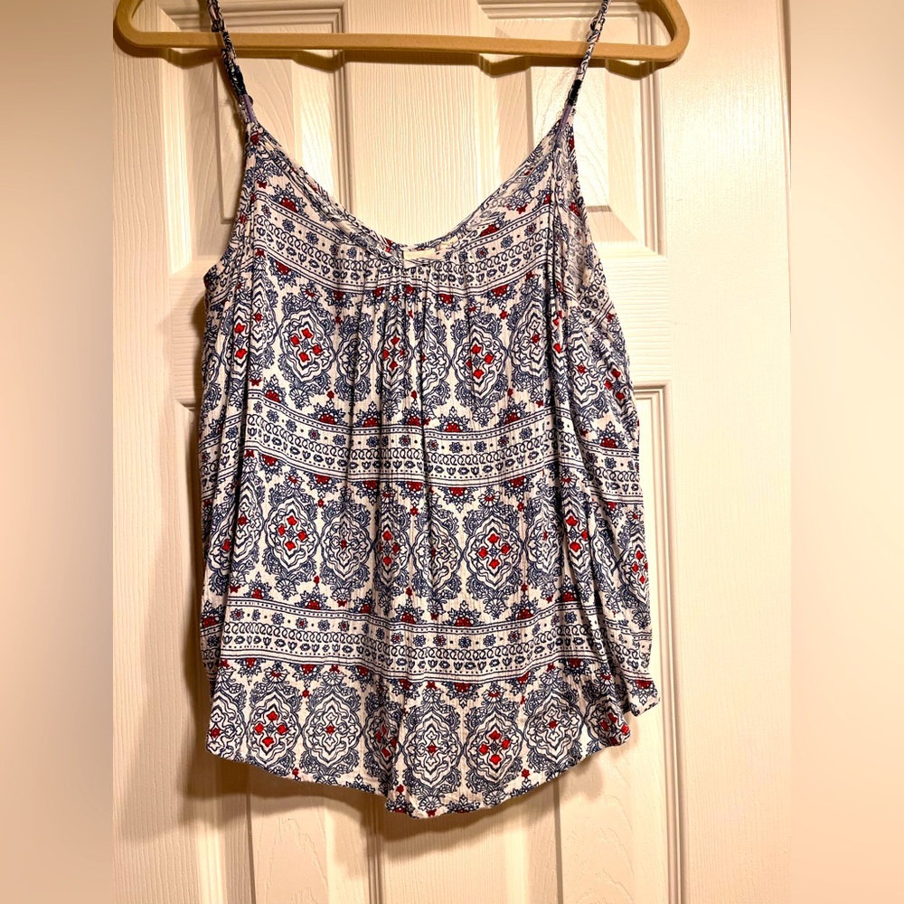 Roxy size medium, spaghetti strap, scoop neck